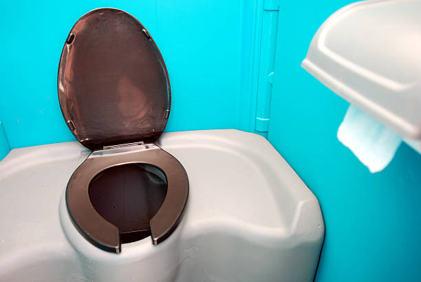 Best Portable toilet rental cost  in Martins Ferry, OH