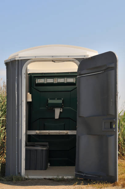 Best Portable toilet rental cost  in Martins Ferry, OH